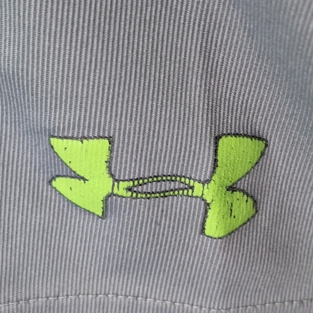 Under Armour Athletic Shorts Men Large Gray Neon Green Loose Fit Activewear Gym